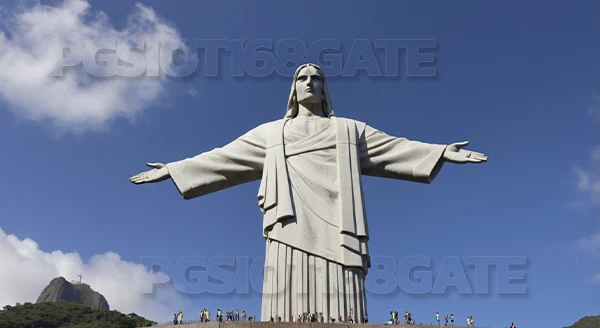 Cristo Redentor Statue